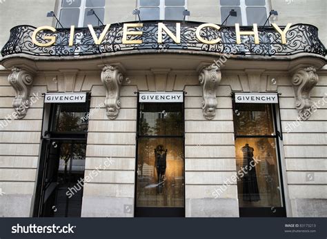 givenchy france website